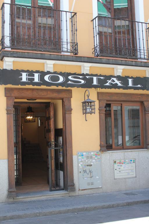 Hotel Hostal Maria Ronda à Madrid Extérieur photo